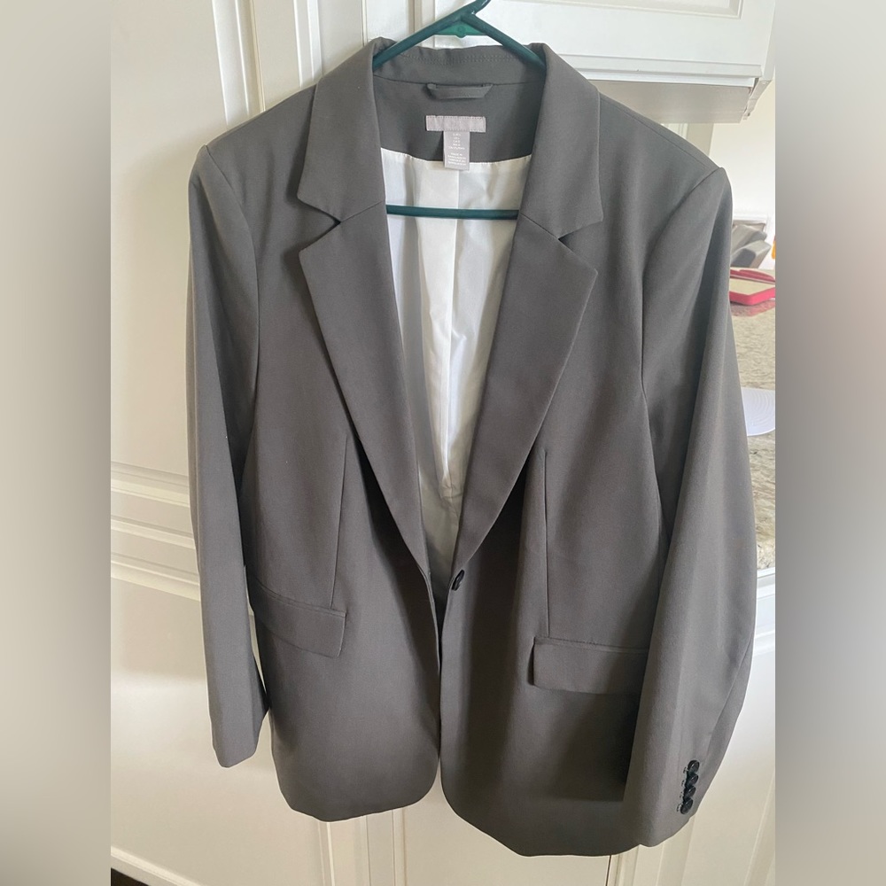 H&M blazer, size large